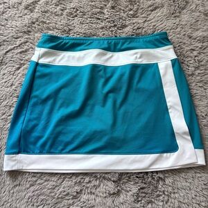 Girls Slazenger turquoise golf  Skort XL
